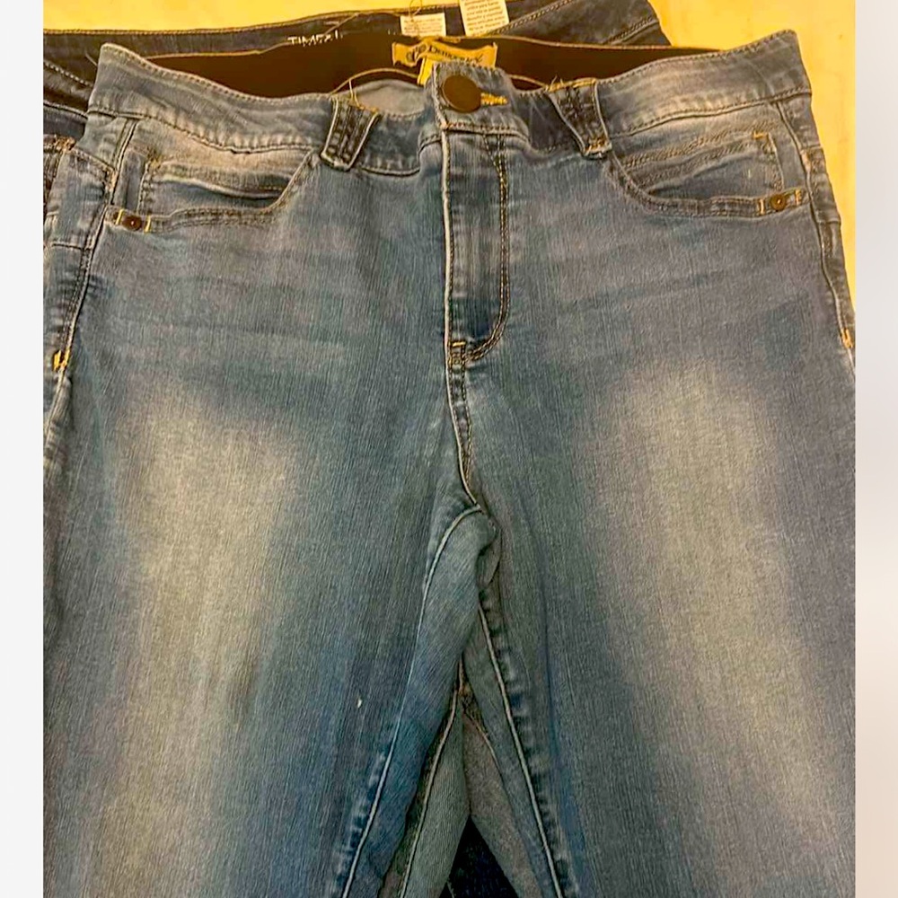 Skinny Jean with button waist with elastic around waist